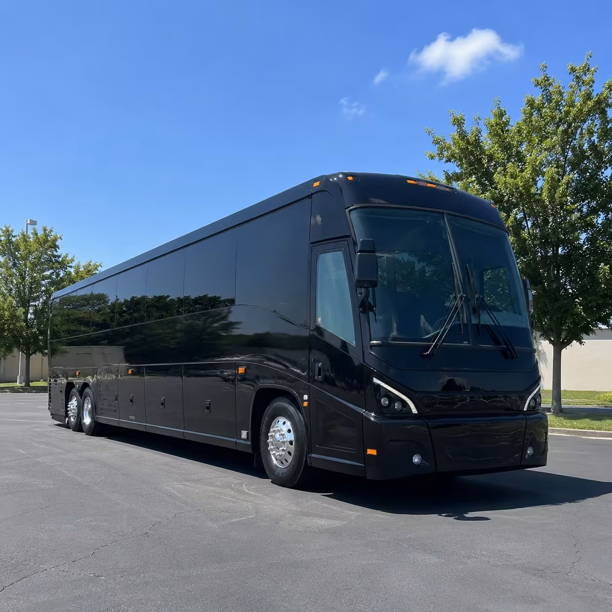 everett airport shuttle buses for military deployments