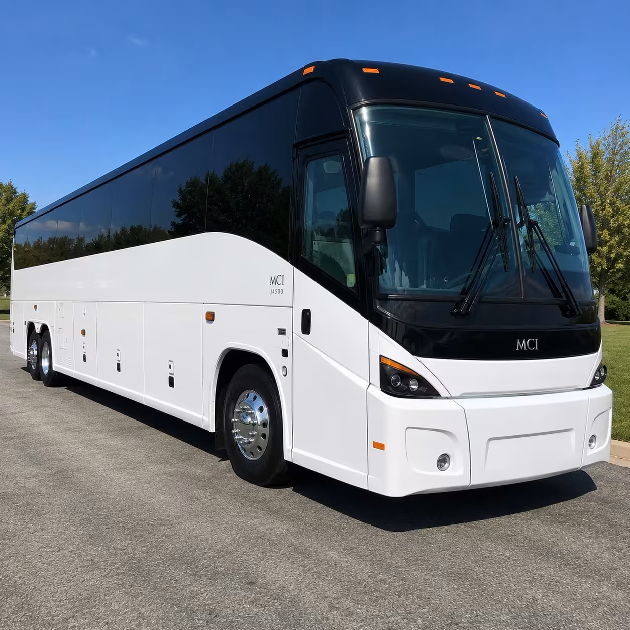 everett employee shuttle buses for the boeing factory