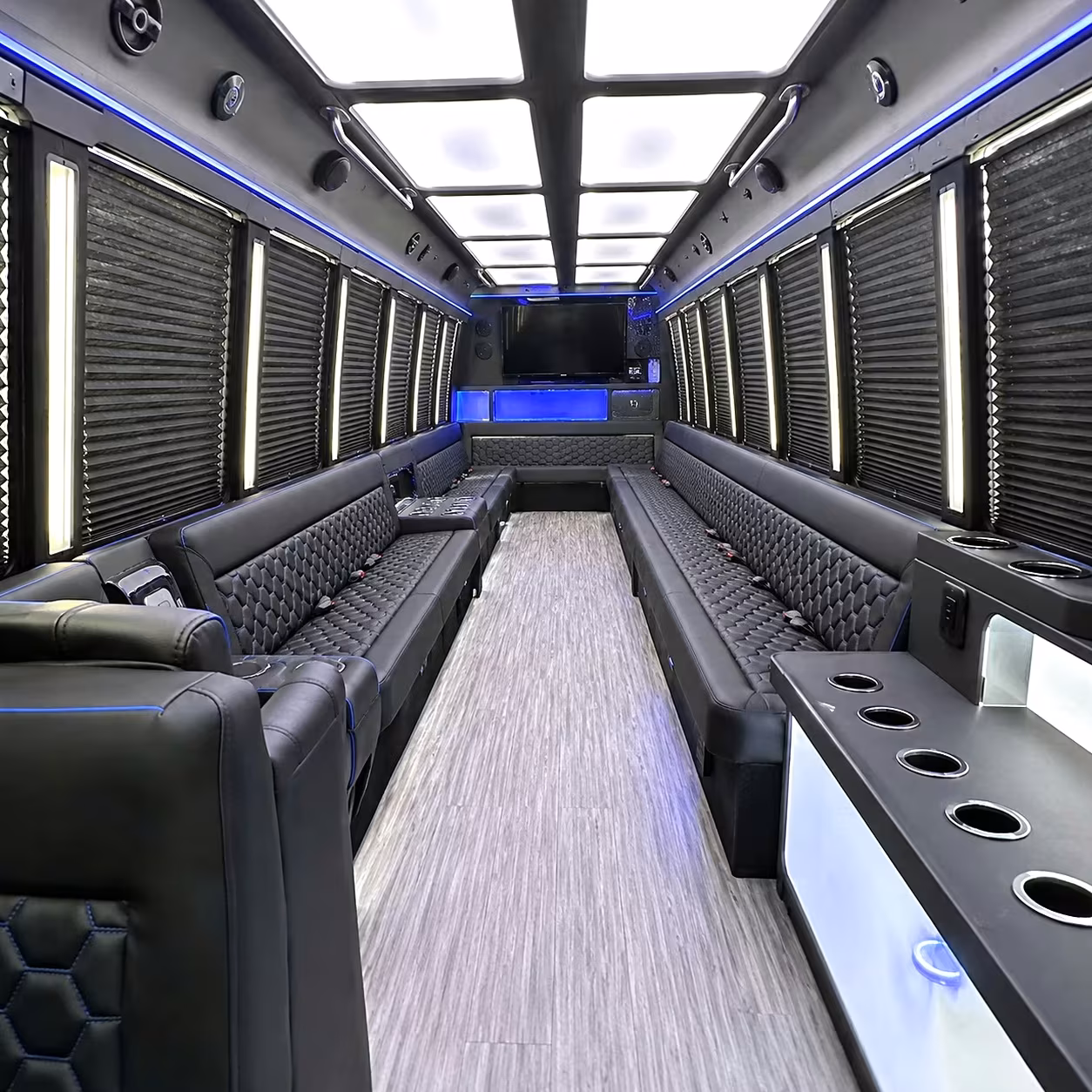 everett prom transportation