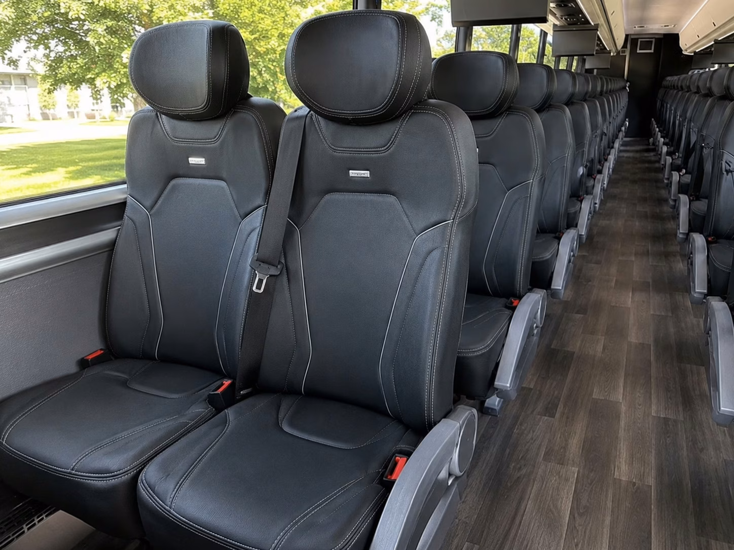 everett rehearsal dinner and wedding weekend bus rentals