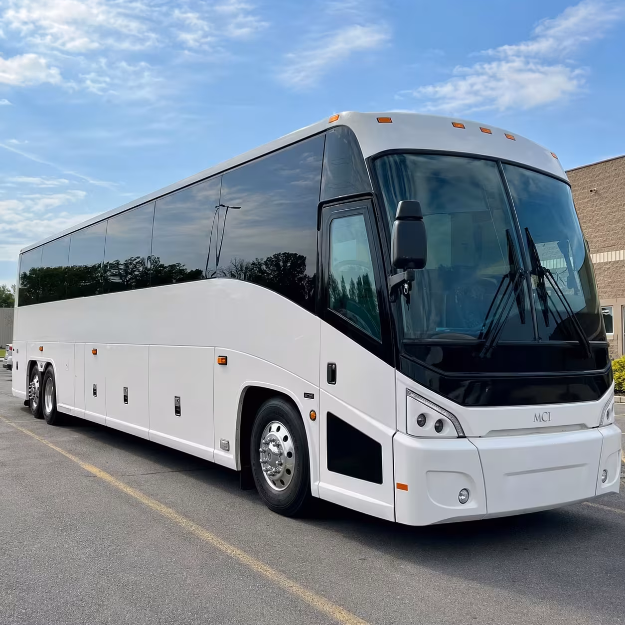 group transportation for everett concert nights and arena shows