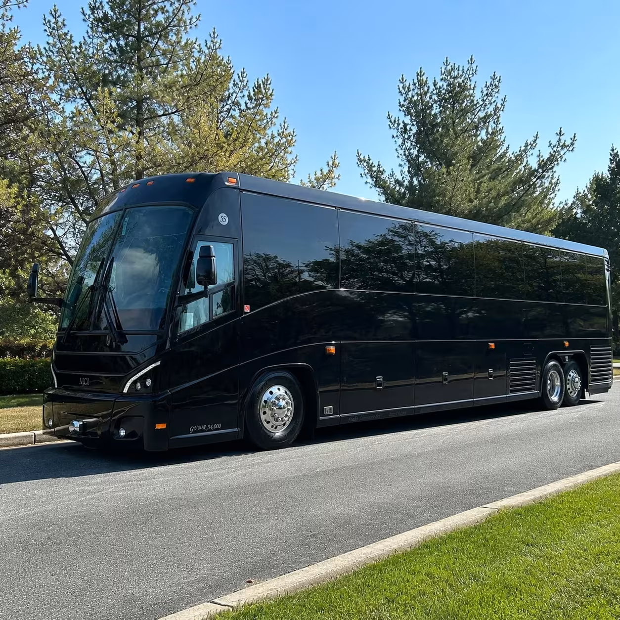 how trip distance and duration affect charter bus rates in everett