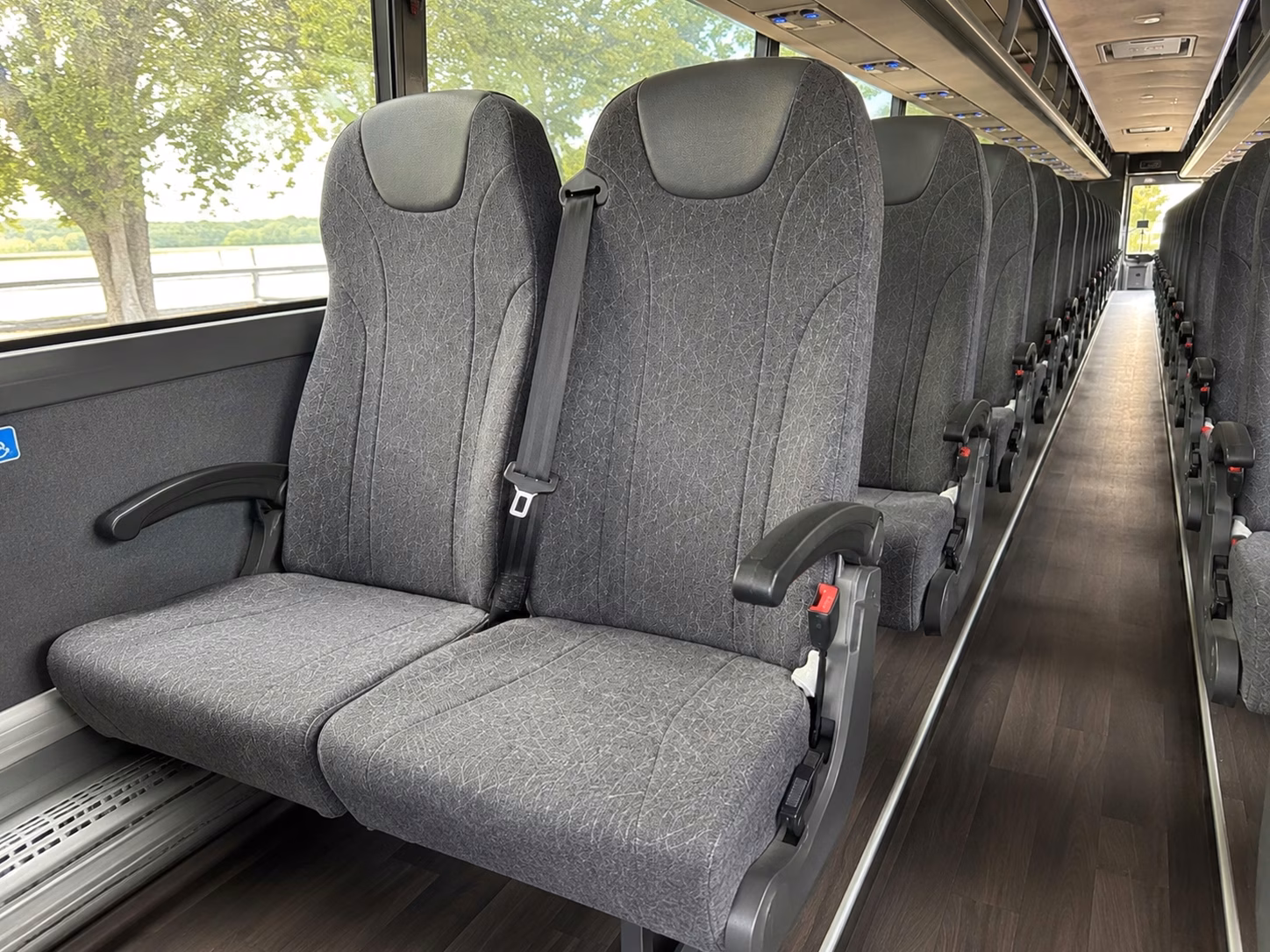 how where and when you re traveling affects everett charter bus rates
