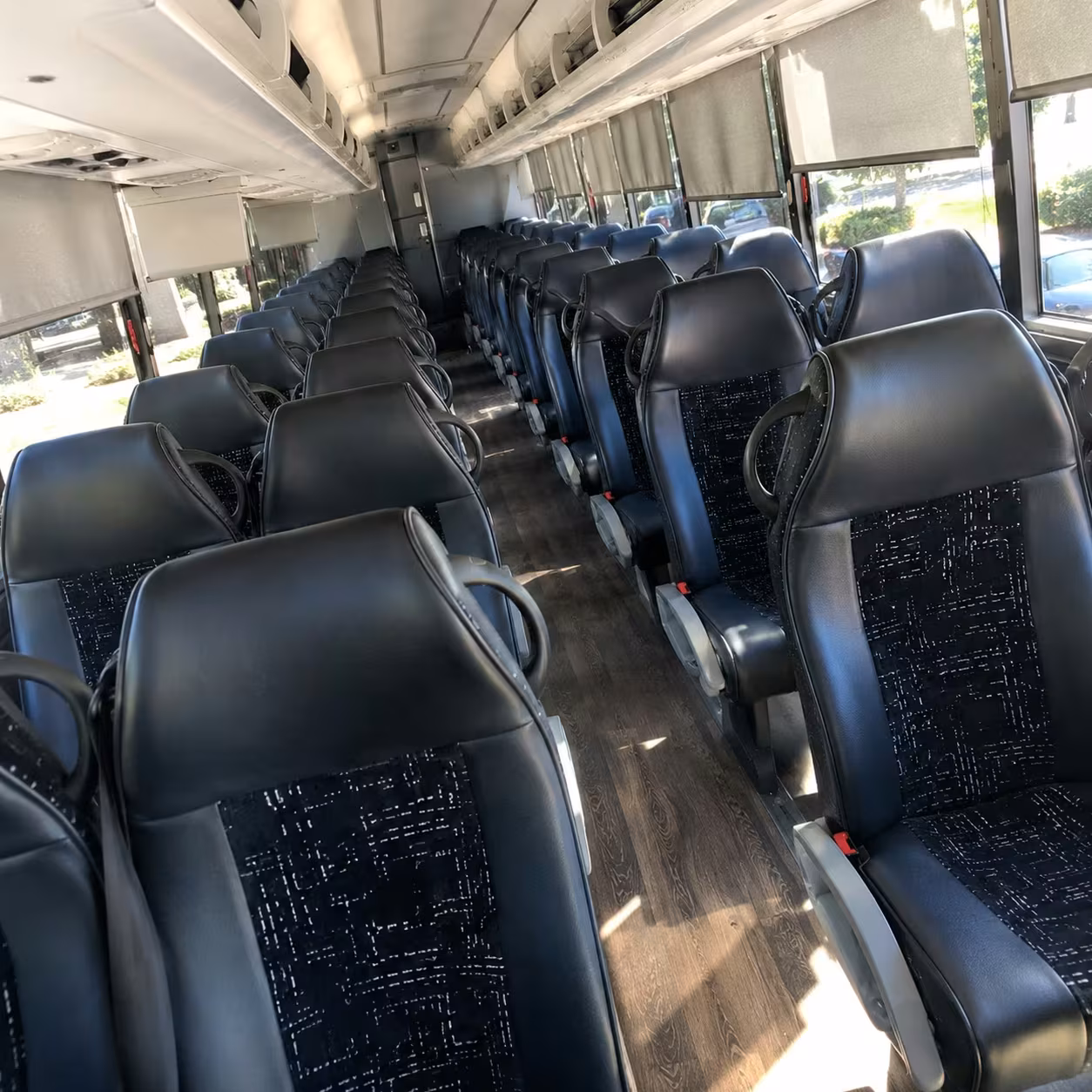 multi day charter bus rentals from everett to oregon and beyond